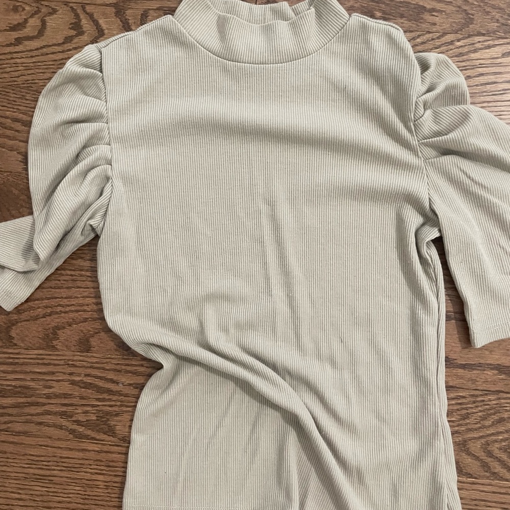 Elegant Cream Ribbed Women's Top
